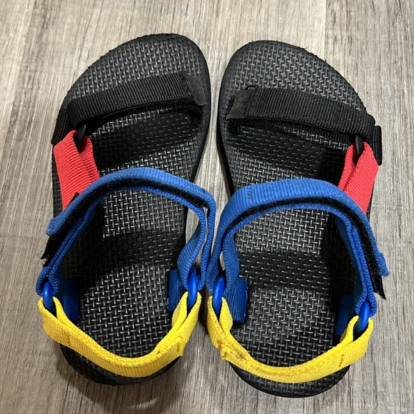 Teva originals kids size 11 - Picture 3 of 10